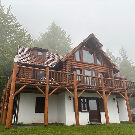 Veresko Villa Lacu Rosu Eksteriør bilde