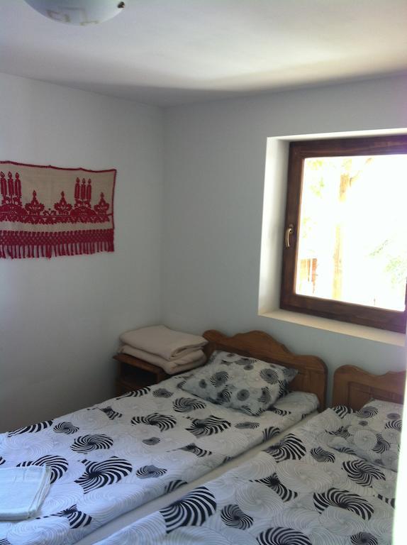 Veresko Villa Lacu Rosu Rom bilde